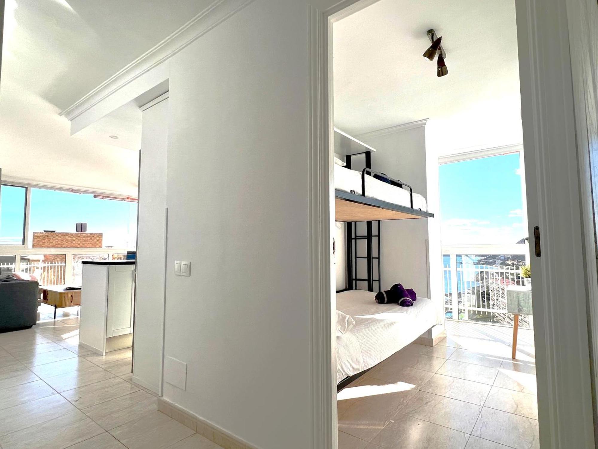 Vistas Al Mar. Gran Salon. Playa A 1 Minuto. Wifi Apartment Alicante Exterior photo